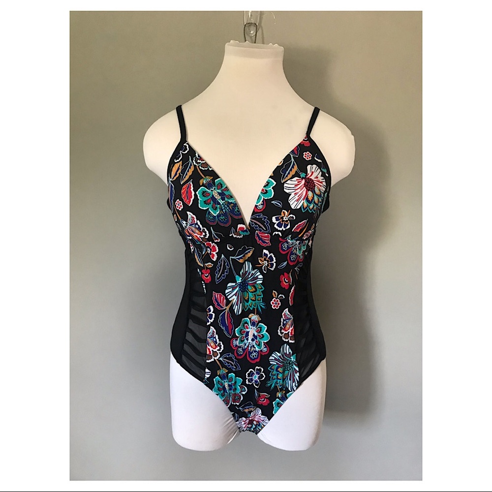 a.n.a One Piece Swimsuit